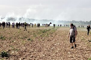 e420b074-682e-13f4-a12d-520f7ba6136a-121306.jpeg