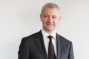 62079_8.jpg