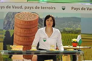 38251_8.jpg