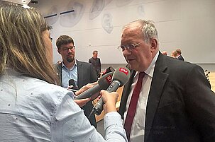 76176_8.jpg