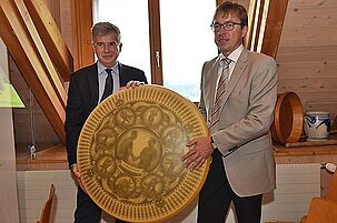 55757_8.jpg