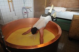 33243_8.jpg