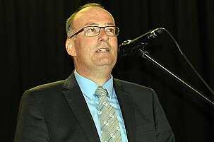 57487_8.jpg