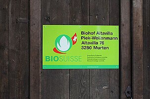 52374_8.jpg