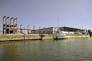 83400d0d-b61d-6f2f-2ad8-32ea1047e3a2-123276.jpeg