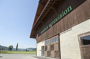 40089_8-1.jpg