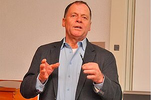 47347_8.jpg