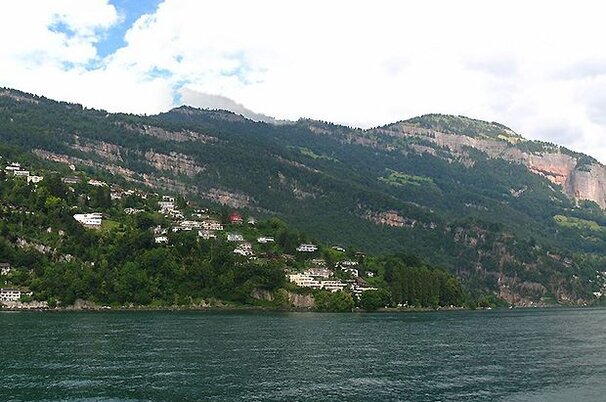 41590_8.jpg